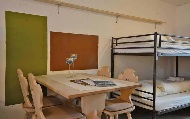 6-Bett Gruppen-/Familienzimmer